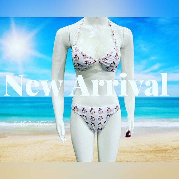 Swimsuit - Picture 1 of 2